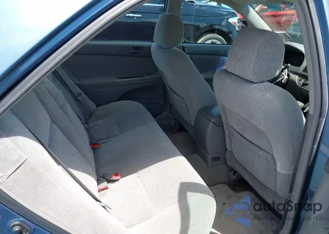 2004 Toyota Camry Le/Xle/Se from USA, damaged, VIN 4T1BE32K54U848525